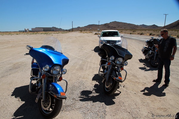 Pouští Mojave - konec je na dosah...